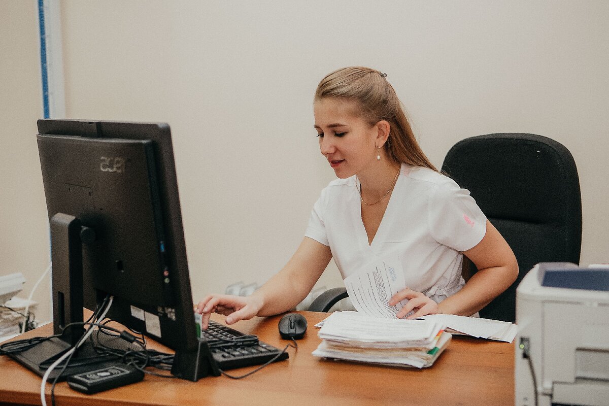 Всем привет! Это я, София Олеговна, врач акушер-гинеколог и мама двоих детей 😊