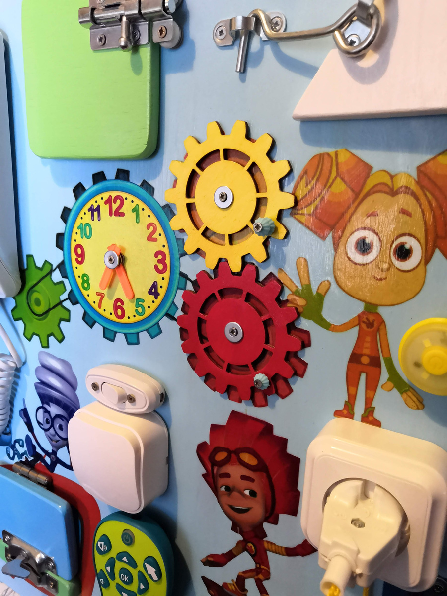 Бизиборд "Фиксики", моё авторство