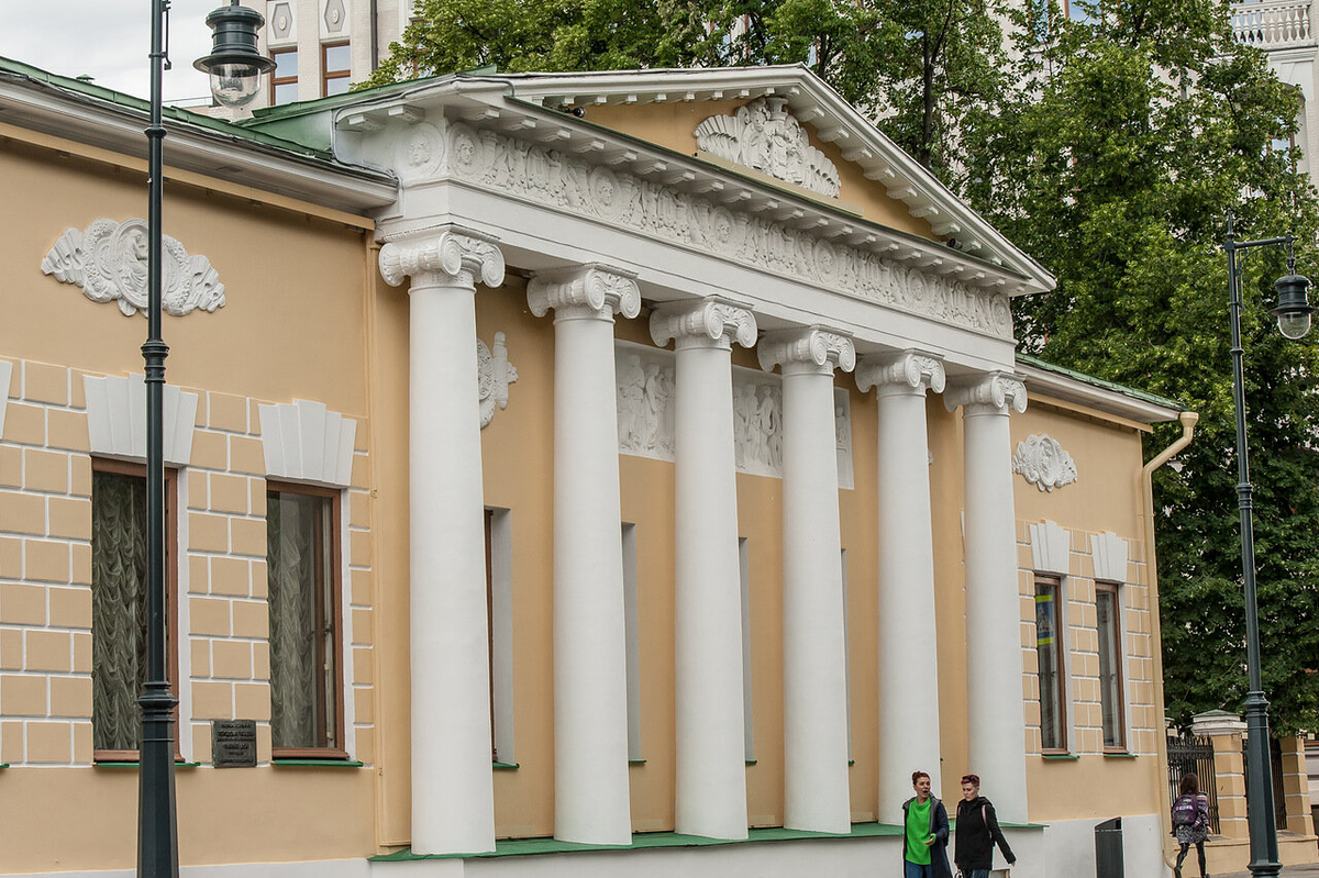 Музей толстого. Музей л.н. Толстого на Пречистенке. Усадьба Лопухина Станицкой. Усадьба Лопухиных на Пречистенке. Дом Станицкой, 1817–1822, ныне музей л.н. Толстого,