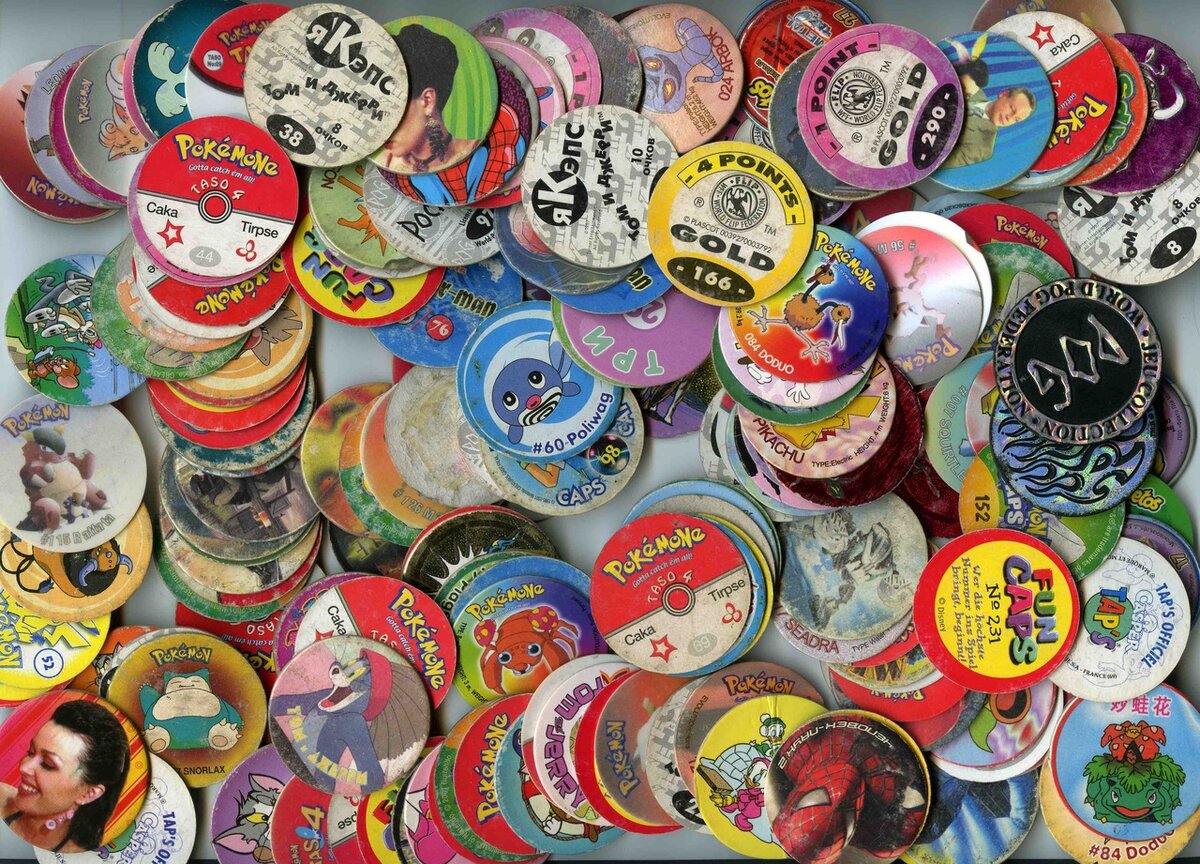 Caps или фишки, которые коллекционировали дети 90х годов.