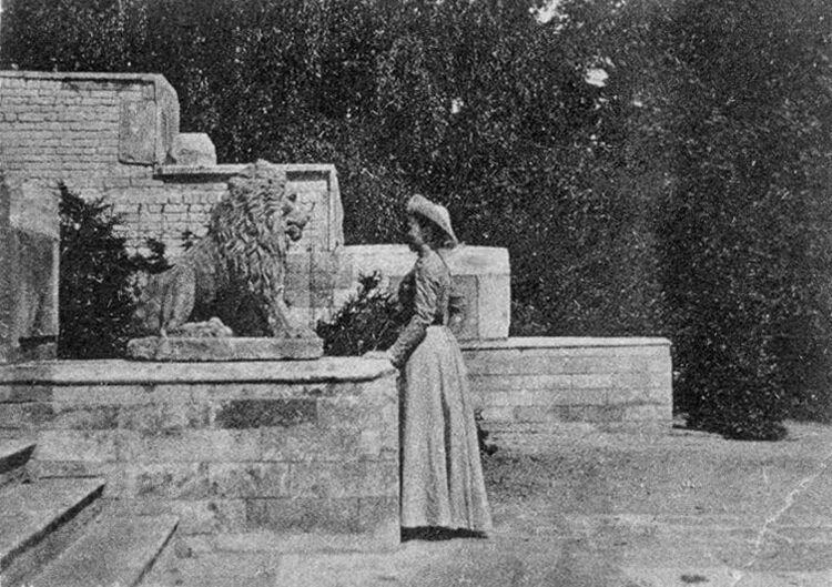 Дореволюционные фотографии усадьбы в Карачарово