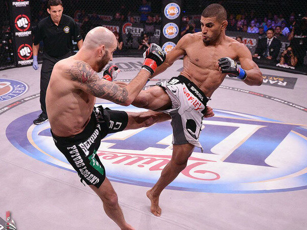 Лима  -остро контр-атакующий боец.Этим он и опасен.  фото: картинки яндекса.