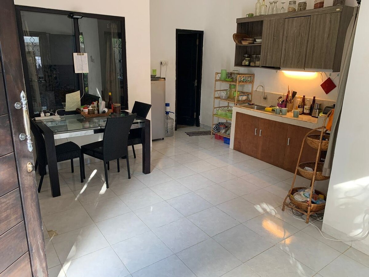 Совмещенная с кухней