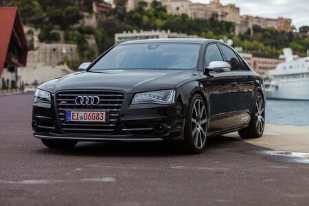 Audi s8