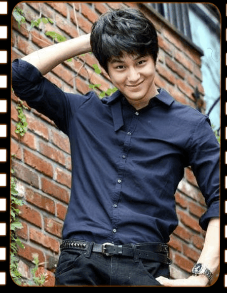 Ещё одна каруселька с образами яркого Ким Бома