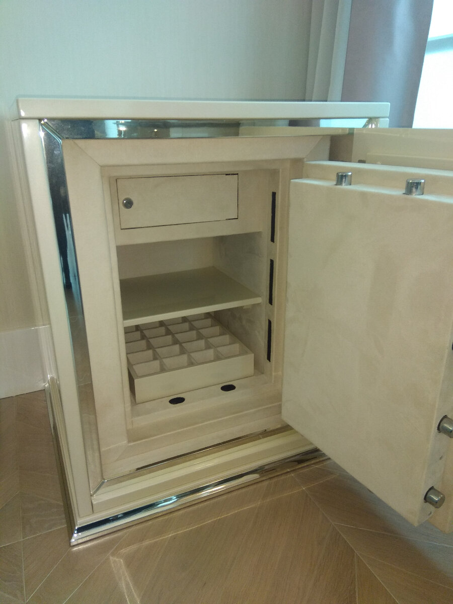 Взломостойкий сейф для документов и ювелирных изделий