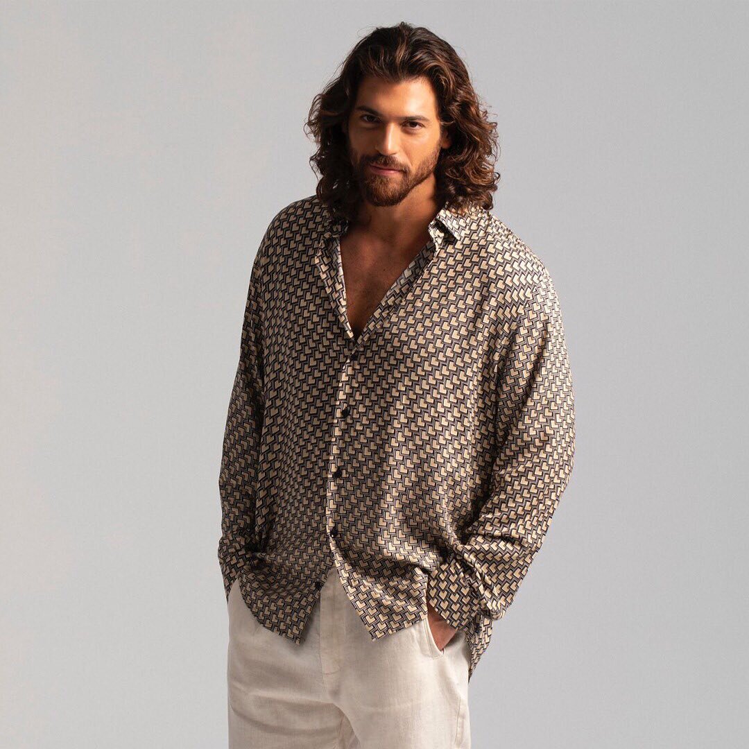 Джан яман 2022. Can yaman полнолуние. Джан яман. Джан яман турецкий актер. Последний джан.