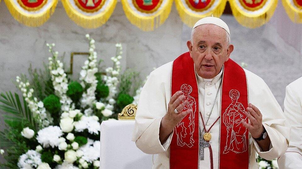     Папа римский обвинил Россию в голодоморе, забыв о роли Ватикана REUTERS/Yara Nardi