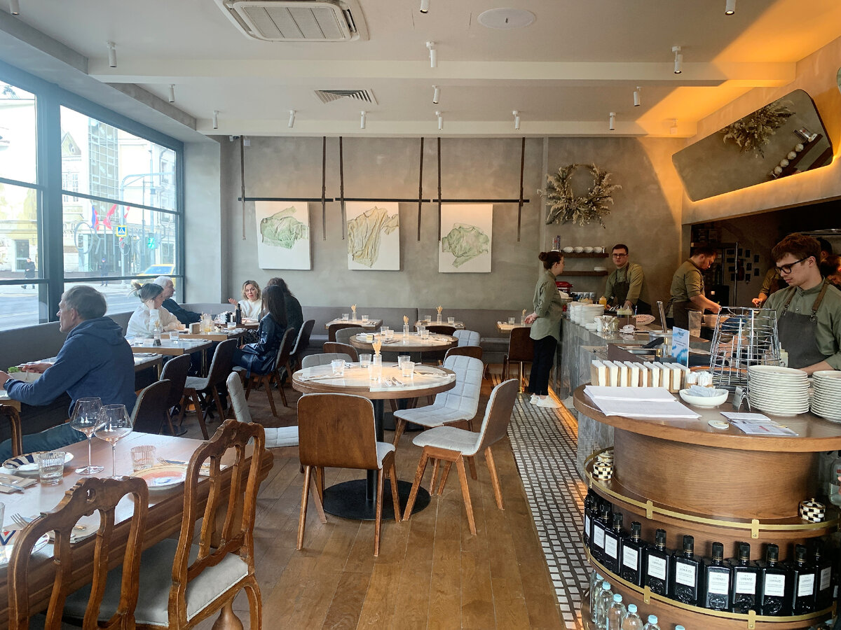 Интерьер ресторана Linbistro