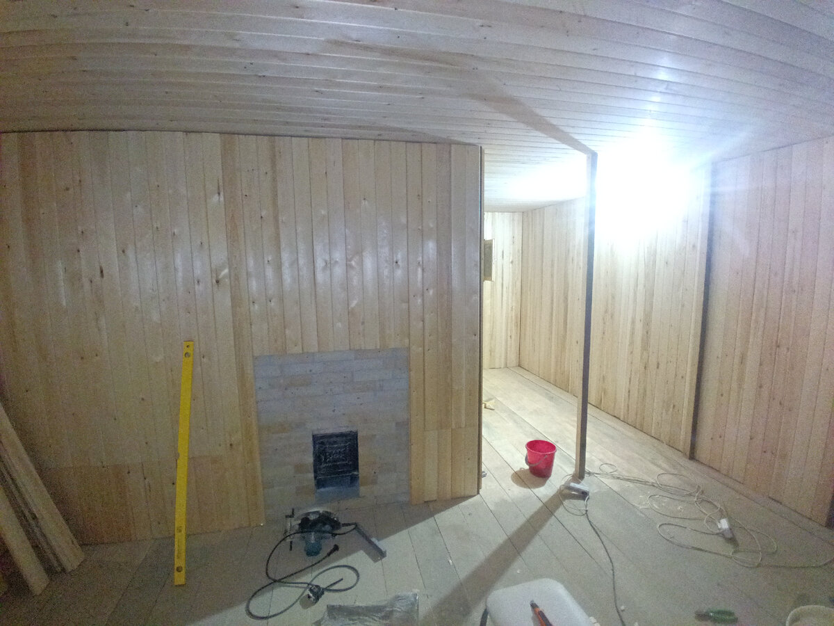 Вид с комнаты отдыха.