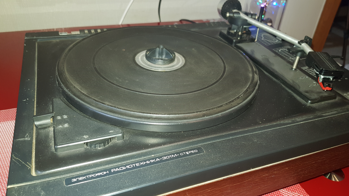 радиотехника 301 стерео. электрофон радиотехника-301м-стерео. проигрыватель винила радиотехника 301м. радиотехника 301. радиотехника 301 стерео.