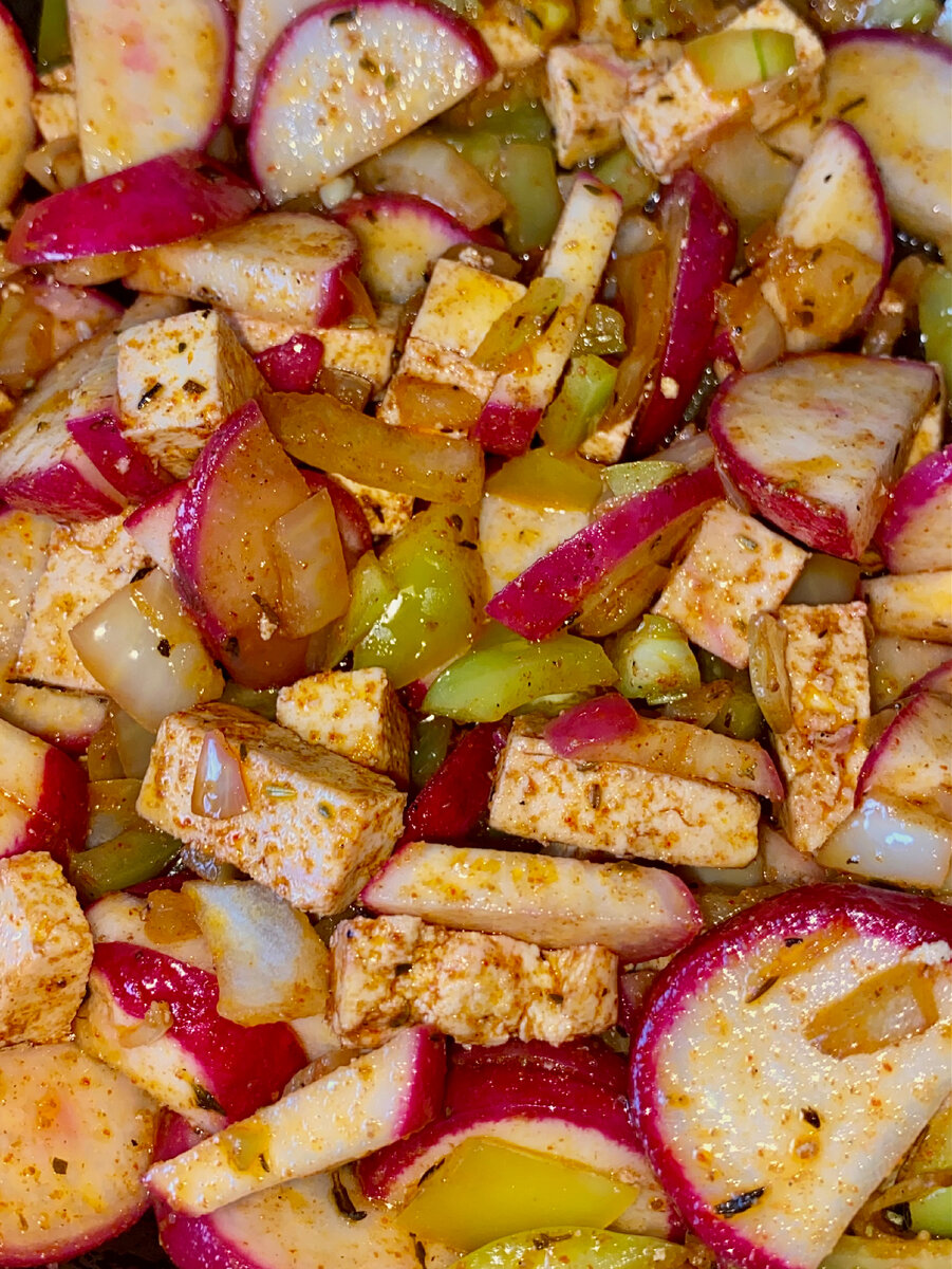 Редис добавляю в самом конце. Фото автора 