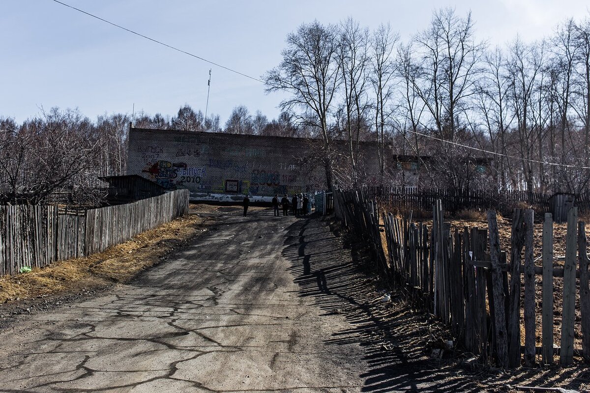 Здание поселковой школы в Вершино-Дарасунском, 