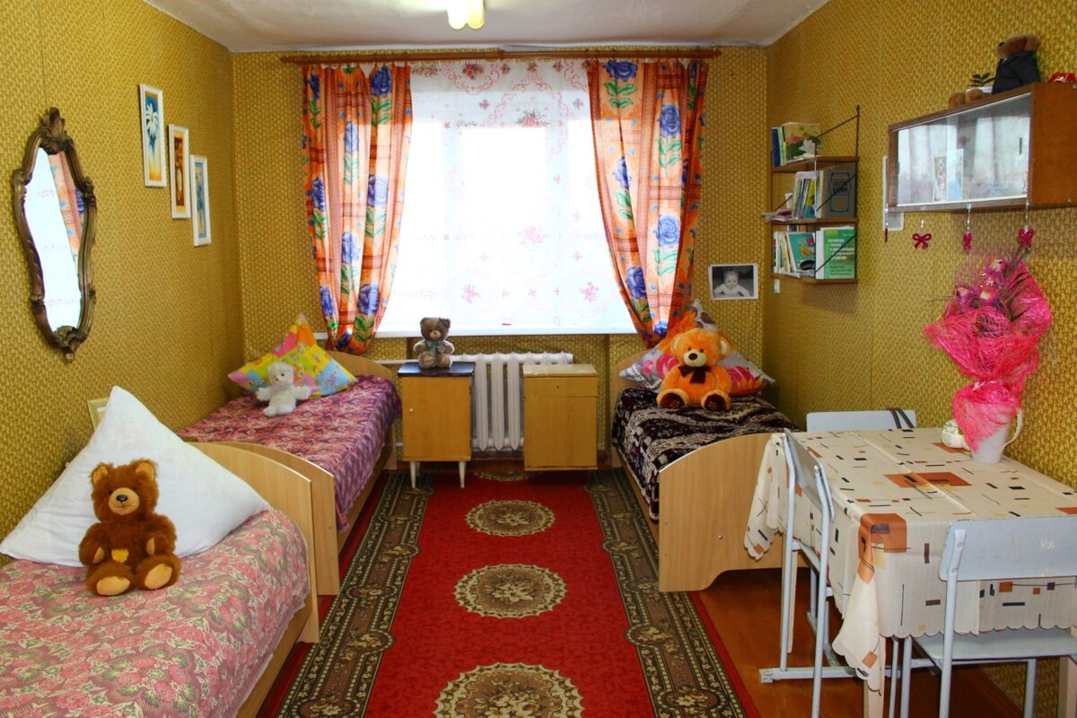 комнаты студентов в общежитии. комната студента интерьер. оксфорд университет общежитие. комнаты студентов в общежитии. пгниу общежитие комнаты.