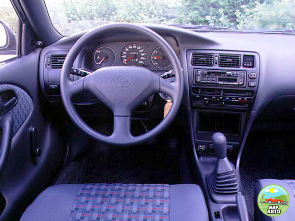 toyota corolla 1995 interior