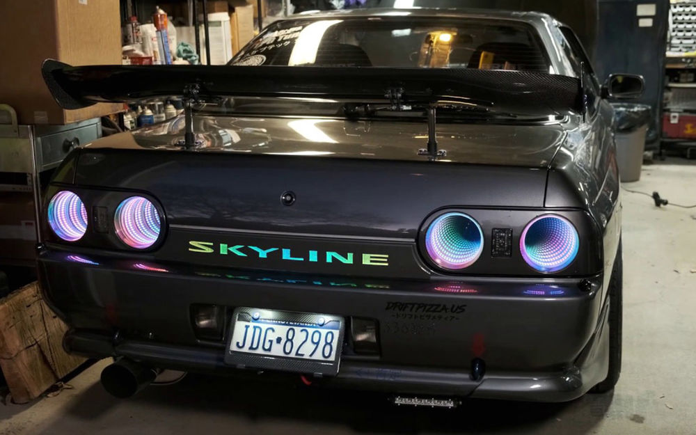 R 32 33. Nissan Skyline r32/33.. Nissan Skyline r32 33 34. Nissan Skyline 32-34. Nissan Skyline r34 taillights.