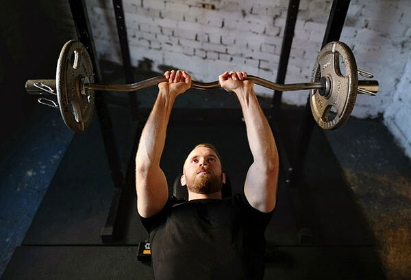 Жим штанги лежа