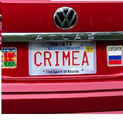 Скопировал аватарку Voice from America