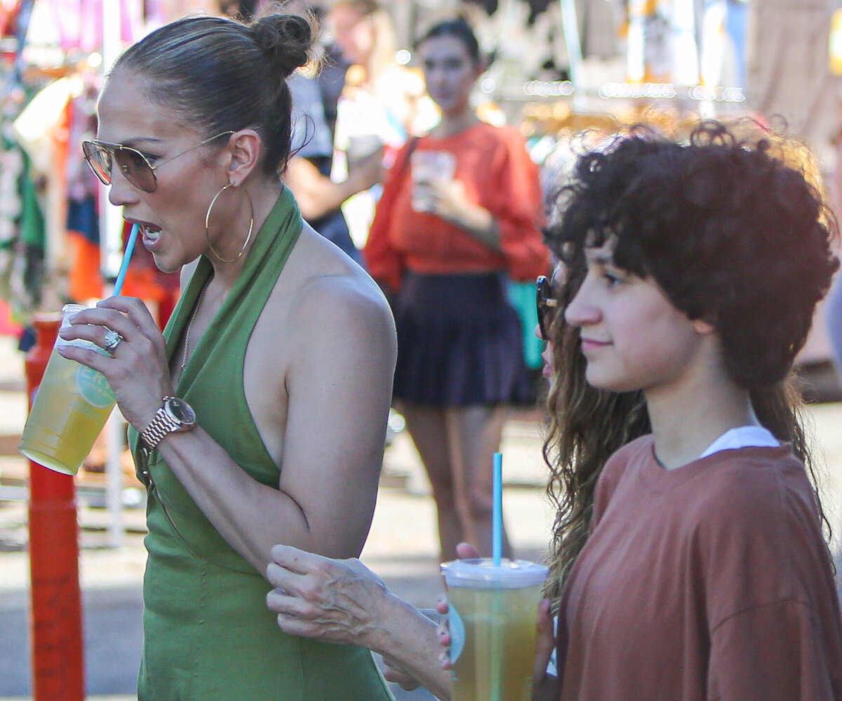     «Эмме стала похожа на мальчика!»: Дженнифер Лопес с дочерью шокировали фанатов