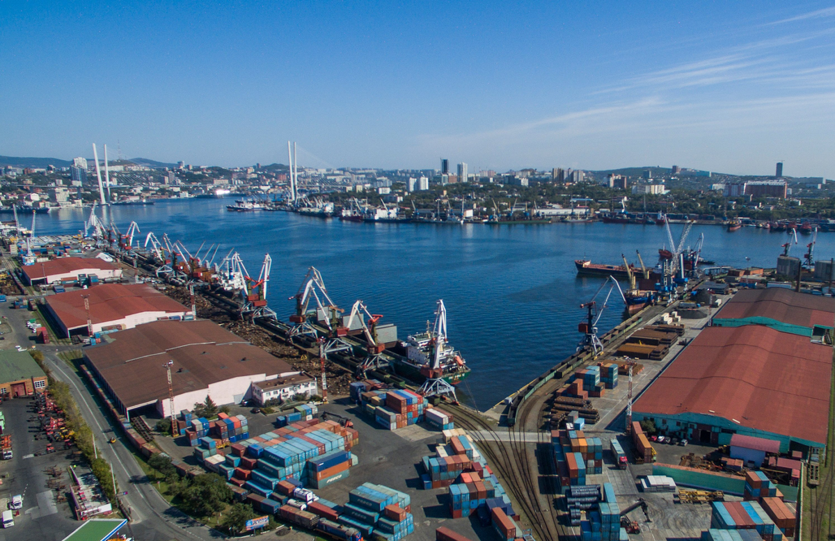 Vladivostok port