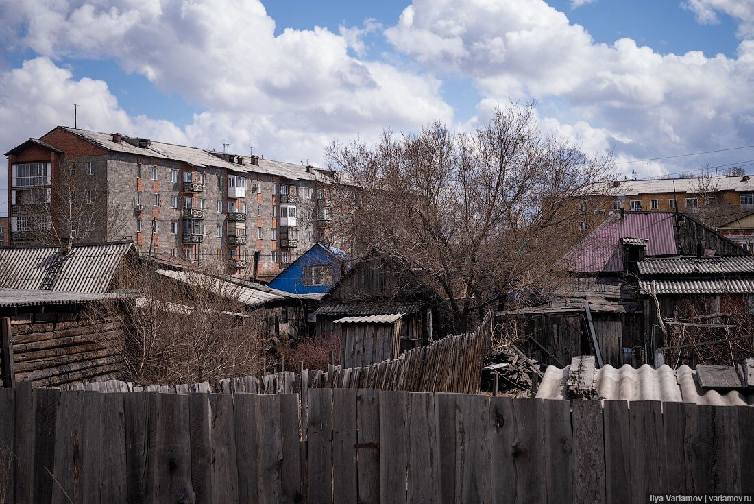 Проживал в столице. Как живут в городе Кызыле.