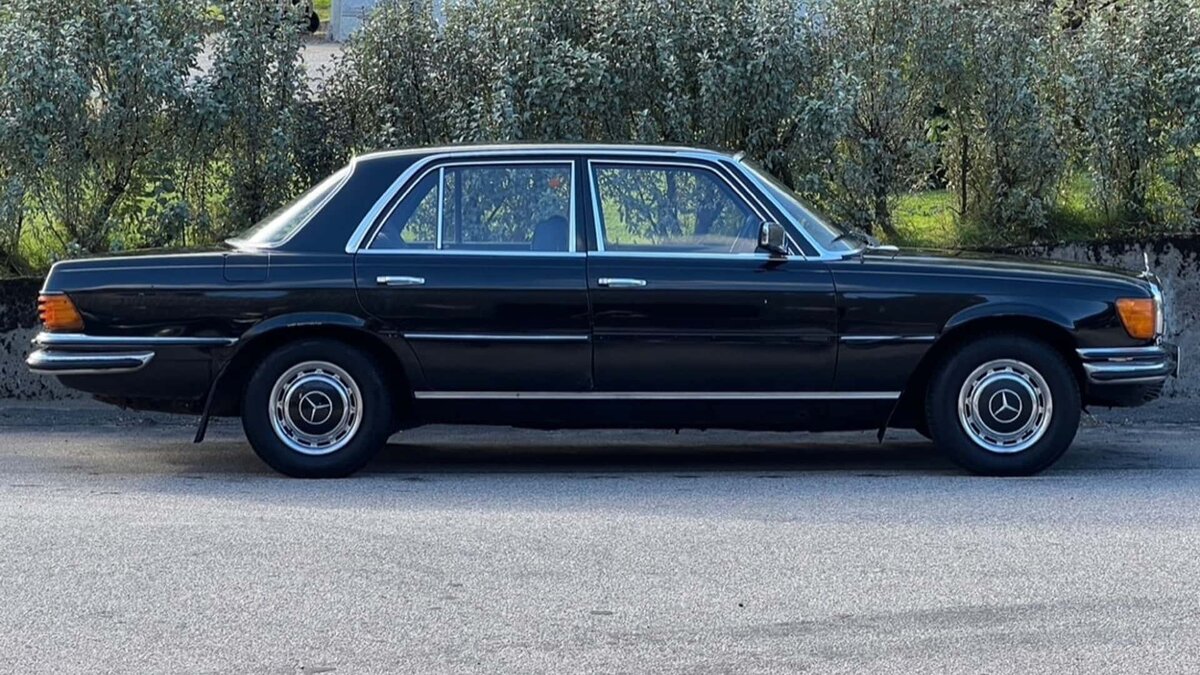 Mercedes-Benz 280S 1973 года