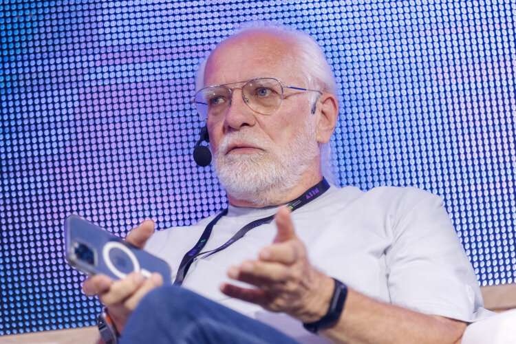    Андрей Себрант: «Работу отнимет не алгоритм, а коллега, овладевший им раньше вас»