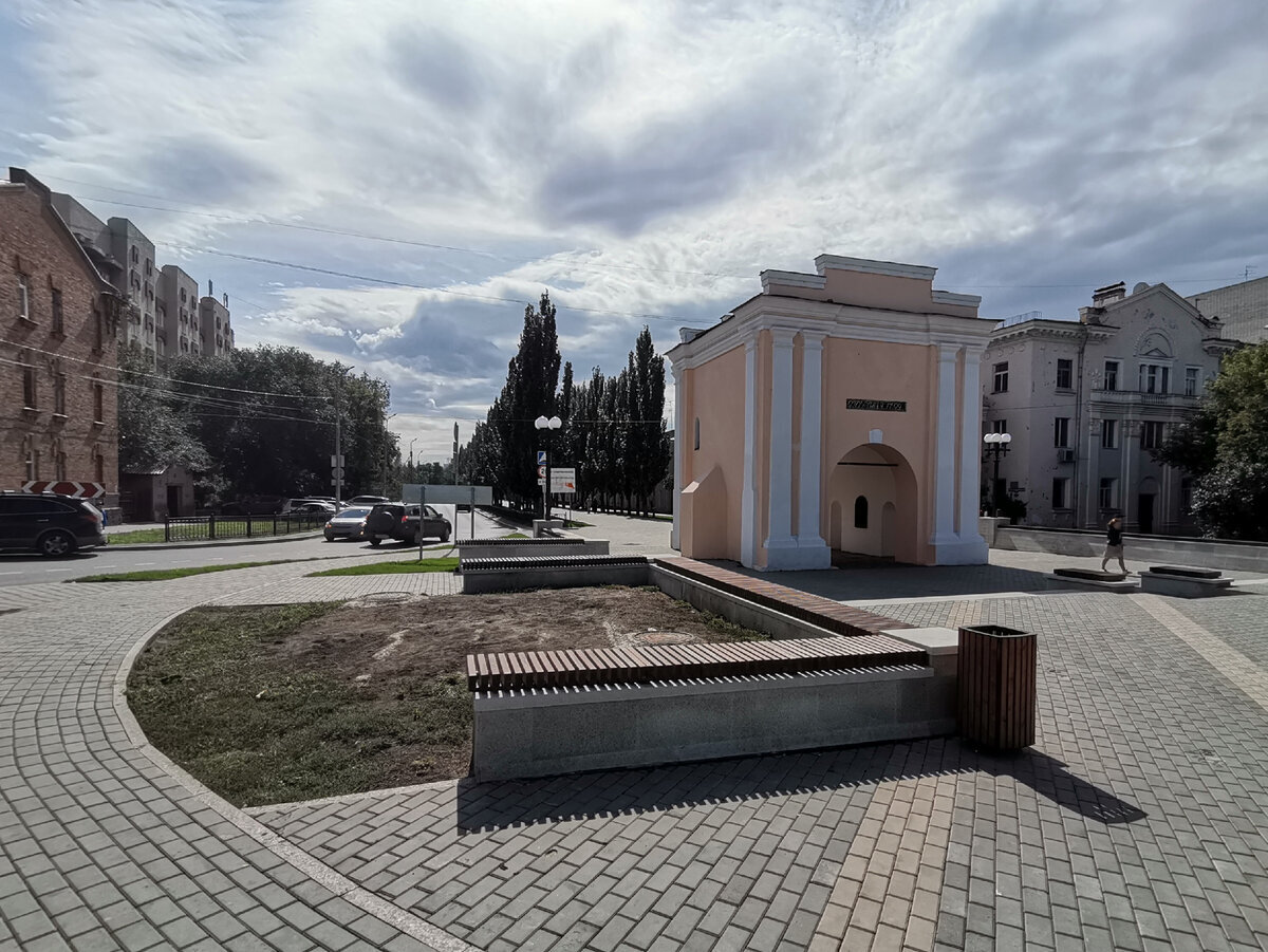 Ворота Омской крепости. Было и стало | ОМСК В ФОТОСРАВНЕНИЯХ | Дзен