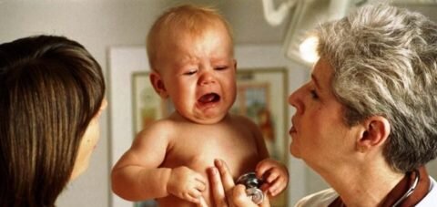  Кашель становится причиной плаксивости ребенка