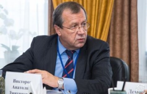 Президент РФ Владимир Путин подписал указ о назначении Анатолия Викторова новым послом России в Израиле. Соответствующий документ, как сообщает РИА Новости, опубликован на официальном интернет-портале правовой информации.