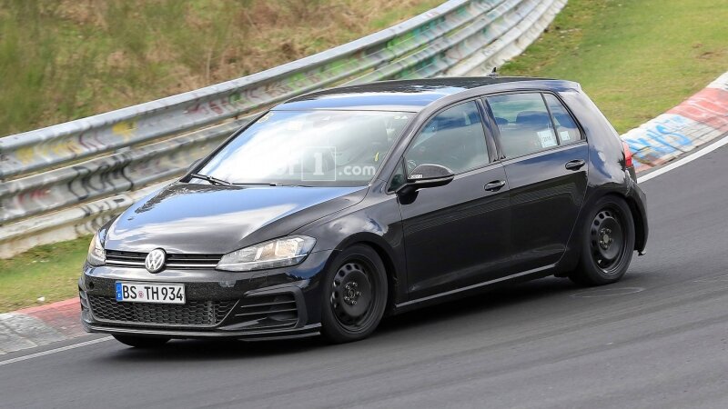 Фото источник motor1.com