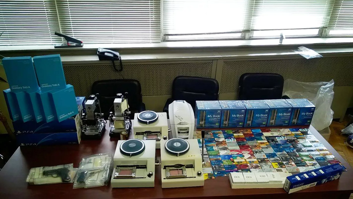 Кардинг - обналичивание денег