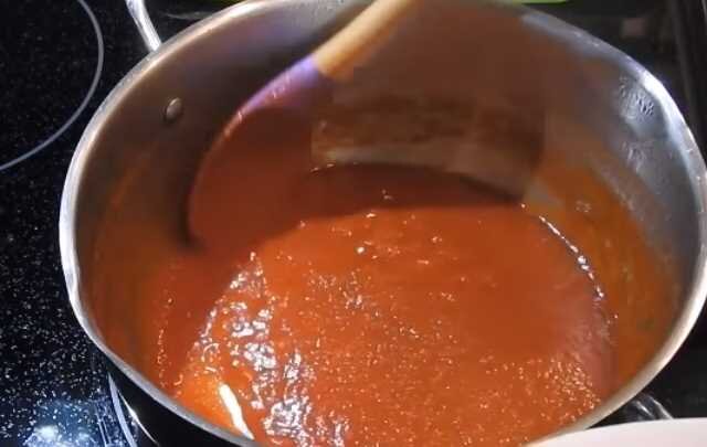 Кетчуп «Пальчики оближешь» из помидоров на зиму