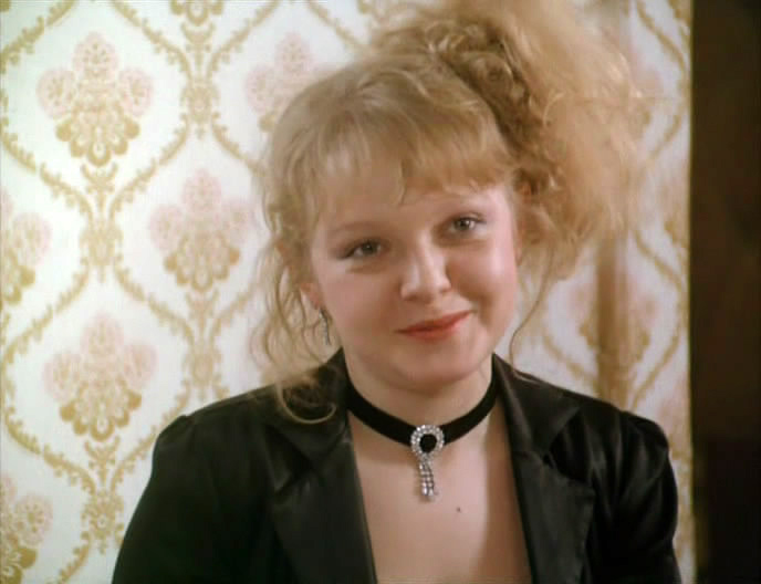 Маргарита Сергеечева. Кадр из фильма «За прекрасных дам!» (1989)