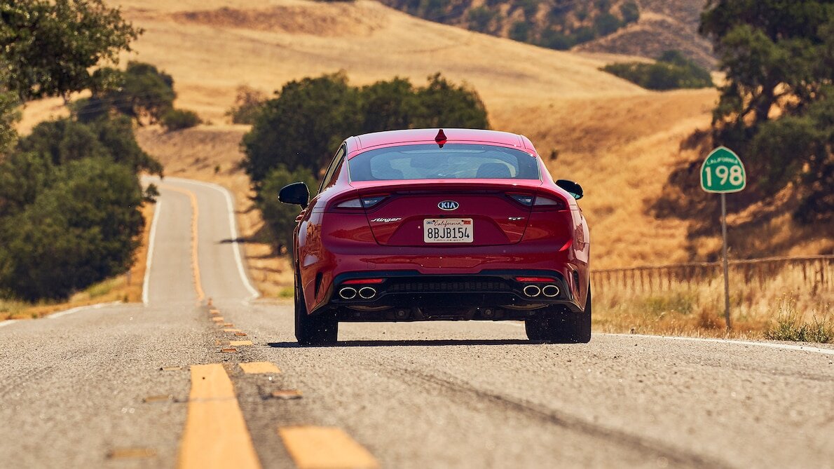 Kia Stinger скетч