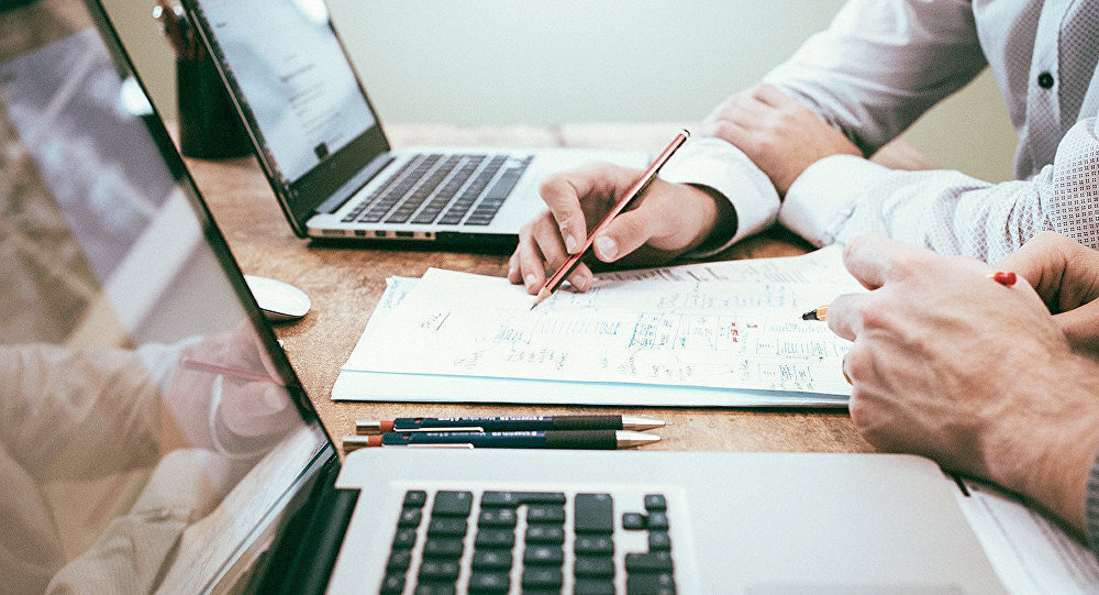 Научные определения терминов маркетинга иногда не раскрывают их сути... (Источник фото - https://kam24.ru/news/main/20190715/69452.html)