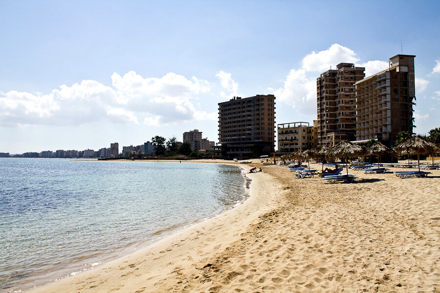 Sandy Beach Вароша