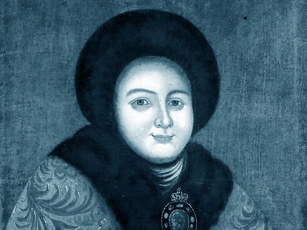 Дуняша, красивая по тем временам женщина. 