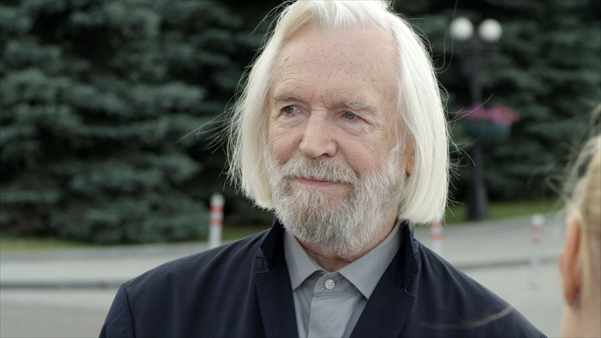 Фото с https://ruskino.ru/media/gallery/17043/GrZ3rnT6rbijygQV2GfddsmjjZT.jpg