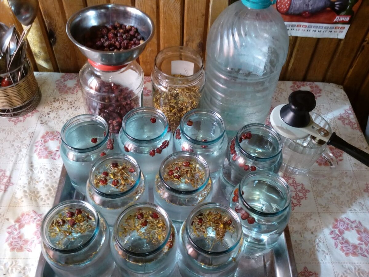  Готовый сок для закатки.