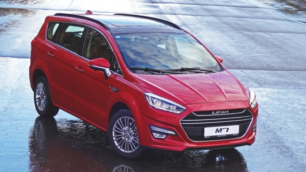 Lifan  M7. Как-то уж очень похож на продающийся в Европе Ford S-max. Учитывая то, что у нас Фордов больше не будет, это весьма неплохо.