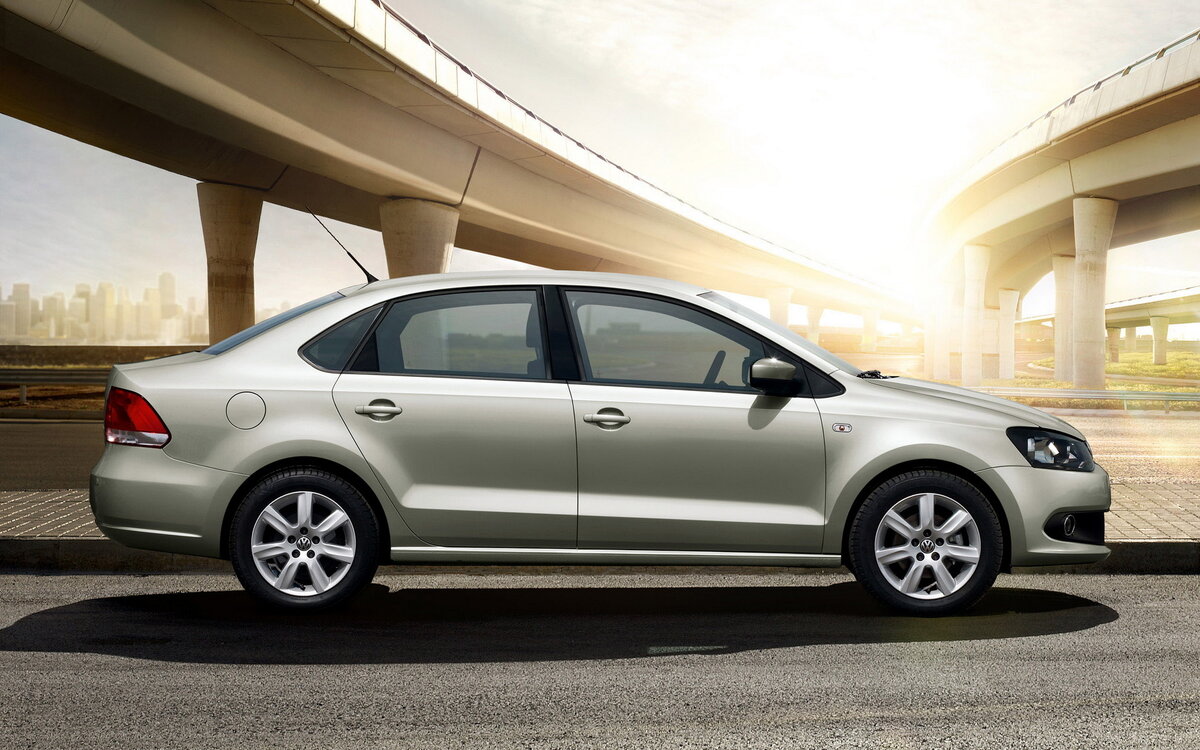 Один из распространенных представителей -  VW Polo