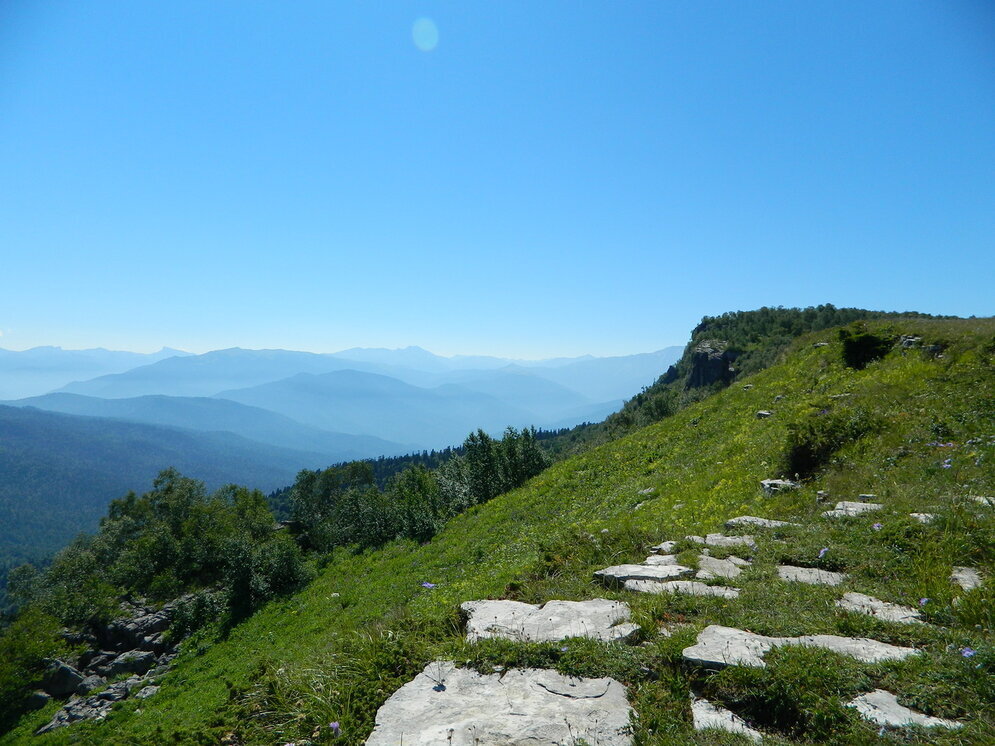 Вершина хребта Каменное море