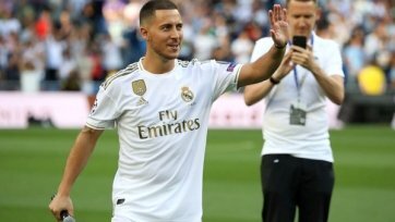 Как известно, не меняются в этом мире только две вещи: чемпион Франции по футболу и президент Белоруссии. Все остальное имеет интригующую составляющую. Начало ведущих европейских чемпионатов уже не за горами и мы подготовили для вас интриги предстоящего сезона.
