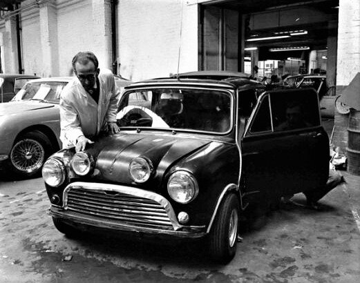 Radford Mini De Ville GT Джорджа Харрисона в процессе тюнинга