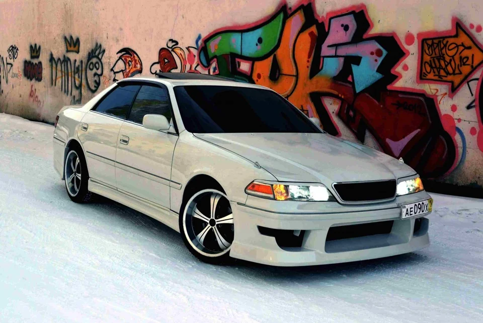   Toyota Mark II        Interesda  