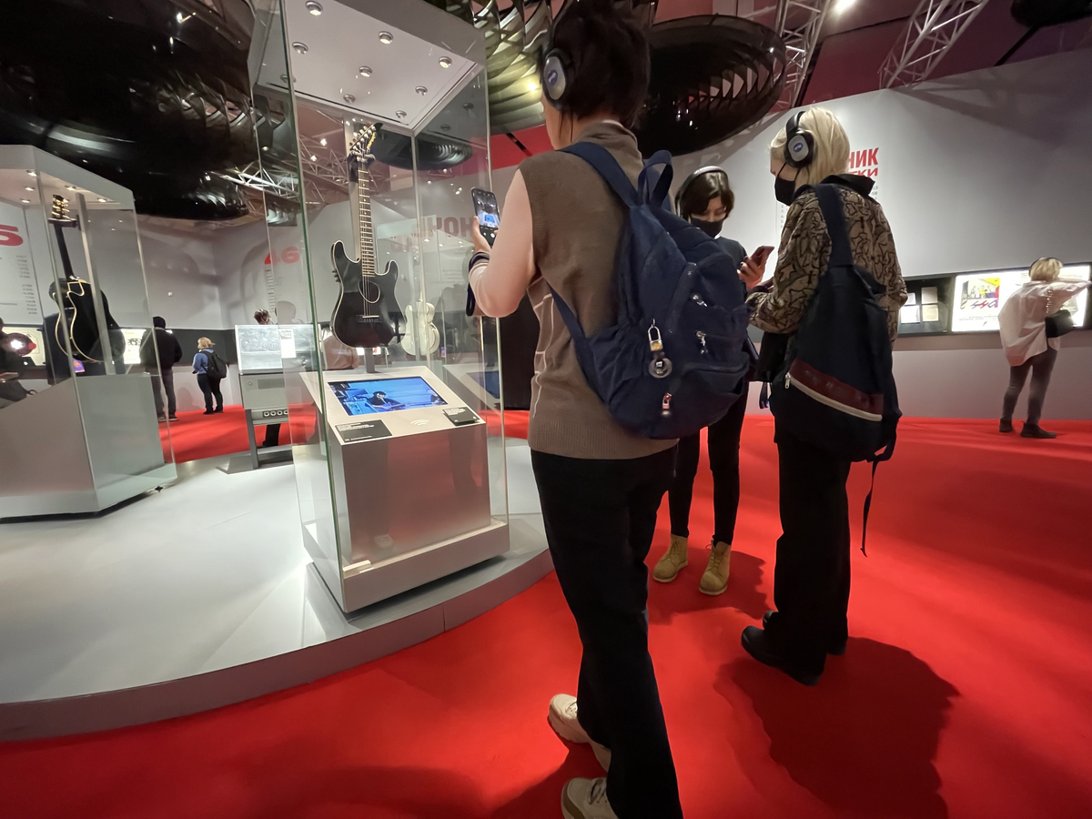 4 февраля 2022 года, Россия, Москва, Выставочный зал Манеж, выставка "Виктор Цой. Путь Героя".