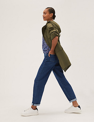 Все модели брюк и джинсов с официального сайта бренда https://marksandspencer.ru/. Средние цены от 2000 до 5000 рублей