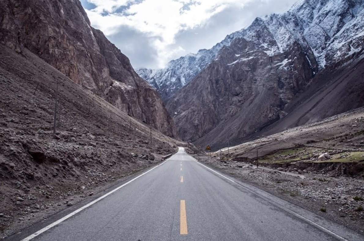 Каракорумское шоссе. Шоссе Каракорум, Пакистан. Karakoram Highway. Каракорумское шоссе Китай. Каракорумское шоссе в Пакистане.