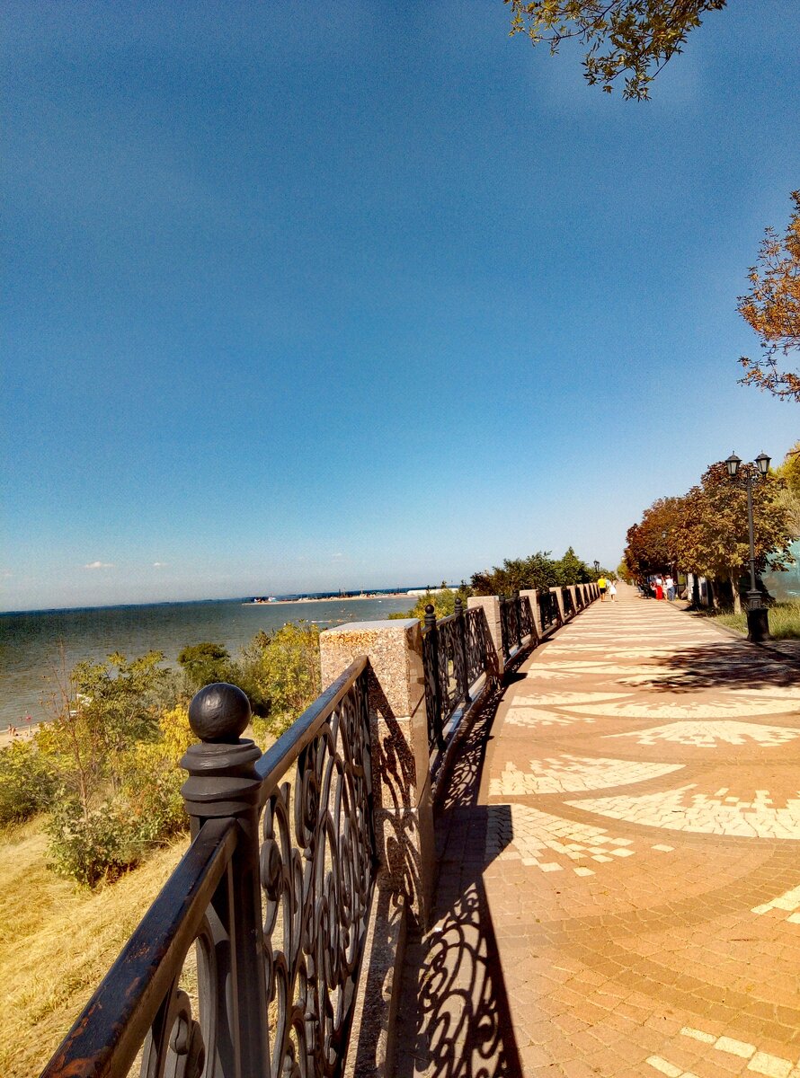 Ейск. День 1. Азовское море.Таганрогский залив. Пляж